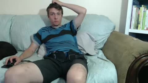 Snapshot of gdanch chatting on February 26, 6:48 pm G online show from February 26, 6:48 pm