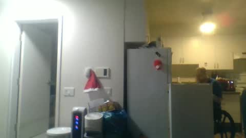 geekgamer41 online show from December 18, 2:29 am