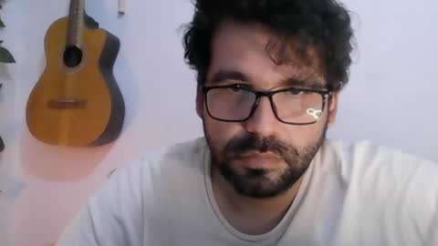 geeklatin88 online show from October 24, 9:59 pm