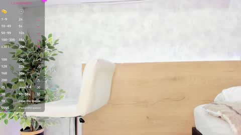 geminis muentes online show from March 9, 6:28 am