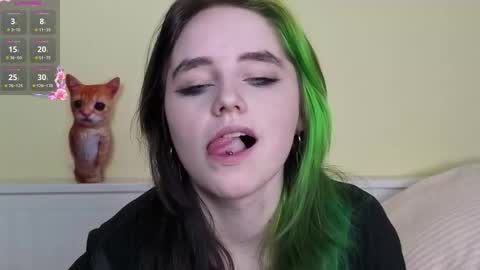 Ilona online show from September 29, 6:40 pm