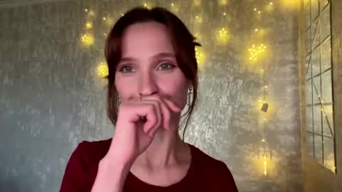 Riana online show from April 24, 11:12 am