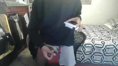 genowixk online show from December 19, 2:01 pm