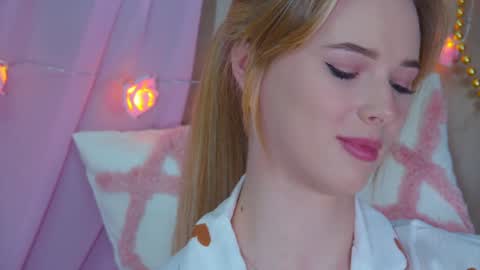 GentleRossi online show from January 15, 6:19 pm