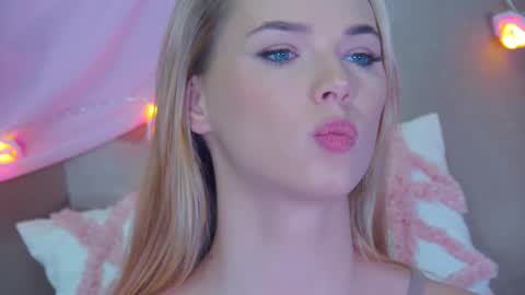 GentleRossi online show from March 7, 8:11 pm