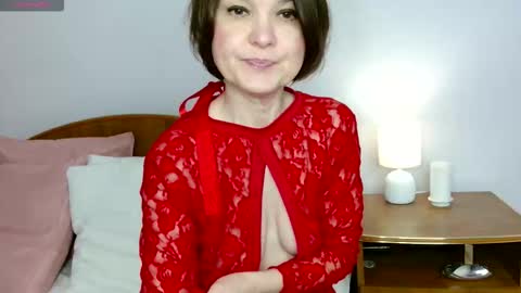 Elena online show from March 18, 1:06 pm