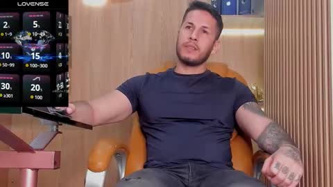 George online show from December 3, 1:37 am