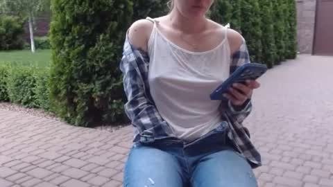 Melissa online show from June 5, 7:47 am