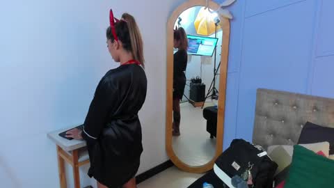 Georgina Coule online show from January 27, 5:58 pm