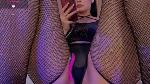 Kendal  online show from October 24, 5:47 pm