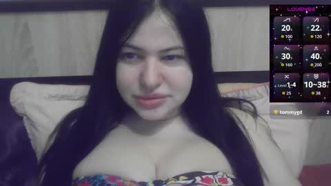 Eva online show from December 15, 6:04 pm