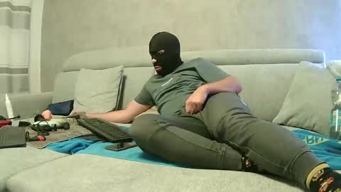 germanboy2601 online show from November 9, 7:05 pm