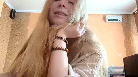 Kate online show from May 13, 10:41 pm