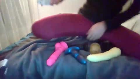 yessiyou online show from February 8, 5:38 pm