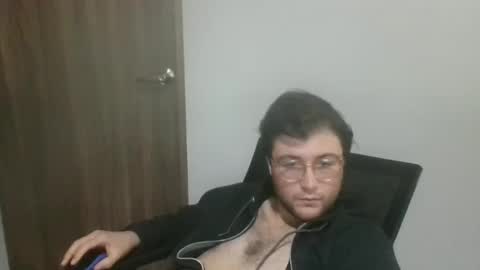 Snapshot of ghardh3 chatting on October 14, 11:08 pm ghardh3 online show from October 14, 11:08 pm