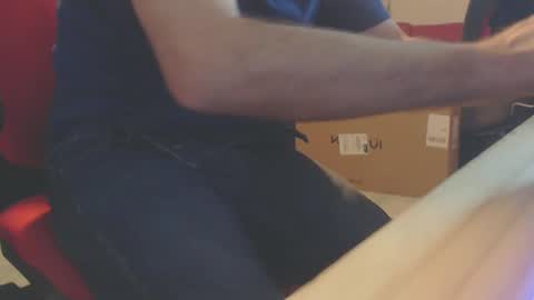 Snapshot of ghostatitude chatting on January 18, 11:55 pm ghostatitude online show from January 18, 11:55 pm