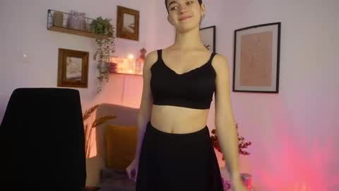 Snapshot of gia_paige18 chatting on October 9, 1:16 pm Gia Paige18 online show from October 9, 1:16 pm