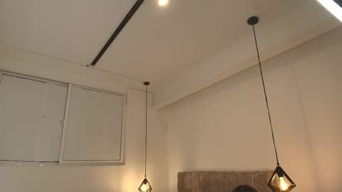 G I A  FOX online show from March 13, 11:30 pm