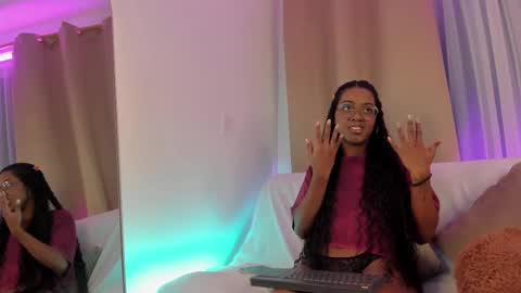 Gia  online show from November 17, 6:21 pm