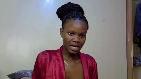 Snapshot of gianna_012 chatting on October 7, 12:23 pm ENNY online show from October 7, 12:23 pm