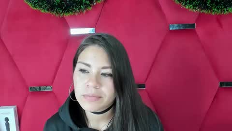 GiannaJohnson online show from December 16, 3:46 am