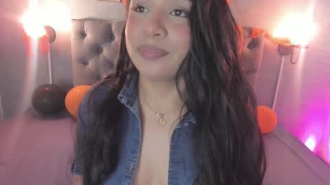 Snapshot of giannaslimjb chatting on October 7, 5:14 am giannaslimjb online show from October 7, 5:14 am