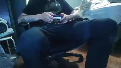 giantdick4u1991 online show from September 30, 5:01 pm