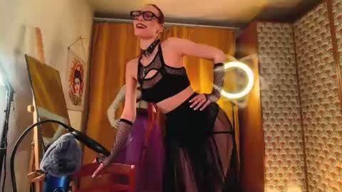 Eva online show from July 10, 6:23 pm