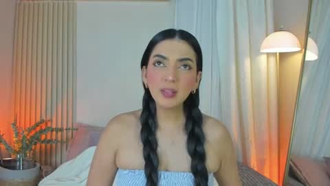 Gia  online show from July 30, 3:18 am