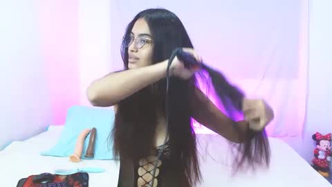 Snapshot of gigiilove24 chatting on October 8, 7:20 pm gigiilove24 online show from October 8, 7:20 pm