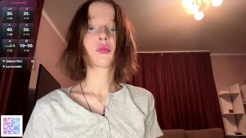 Molly online show from December 13, 7:53 pm