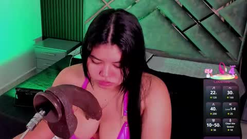 giia online show from October 12, 11:47 am