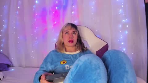 Snapshot of gilakat chatting on January 15, 7:59 am gilakat online show from January 15, 7:59 am