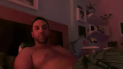 gilber10101 online show from February 19, 3:49 am