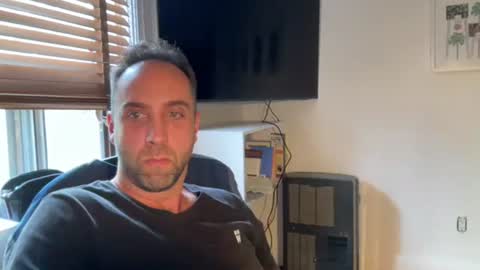 gilber10101 online show from October 21, 7:50 pm