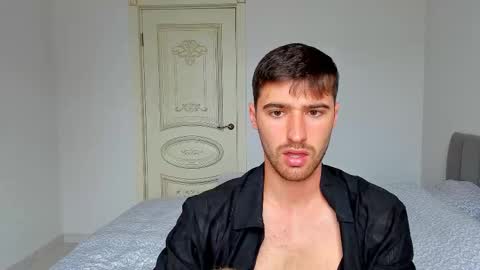 gilbertogonzales online show from September 19, 9:46 am