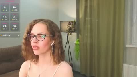 Anna online show from October 19, 2:11 pm