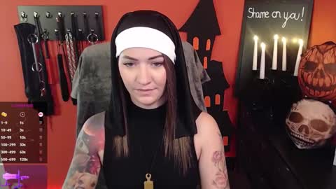 gina_hotlick online show from October 23, 9:00 am