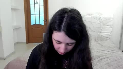 Kate online show from January 15, 9:40 am