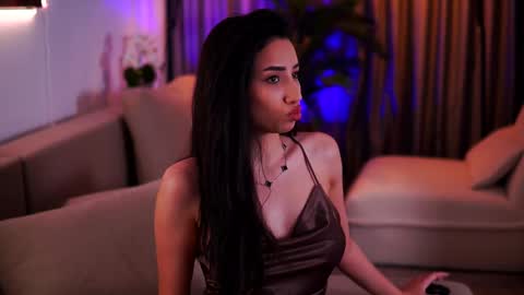 Gina online show from March 9, 2:50 am