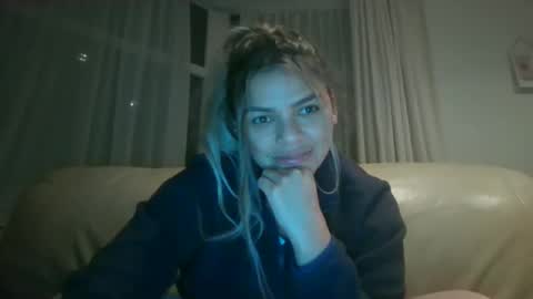 Snapshot of ginevra26 chatting on October 26, 10:53 pm ginevra26 online show from October 26, 10:53 pm