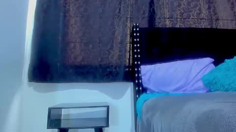 Miss online show from September 29, 6:29 pm