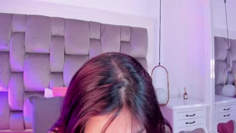 Ginger online show from April 22, 7:54 pm