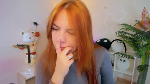 gingerr_pie online show from November 21, 7:12 pm