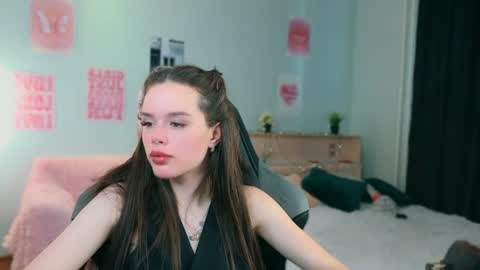 Ginny online show from June 23, 4:35 pm