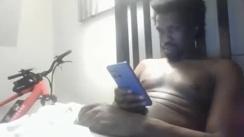 gino_crazy87 online show from April 17, 3:53 am