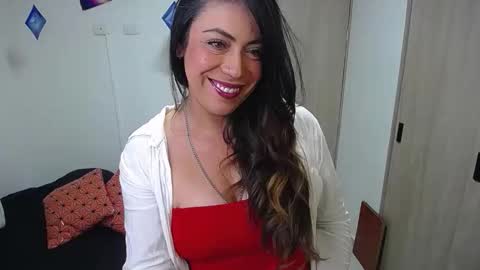 Giorgia online show from March 26, 11:10 pm