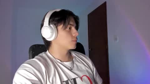 GioRusso online show from November 21, 11:47 pm