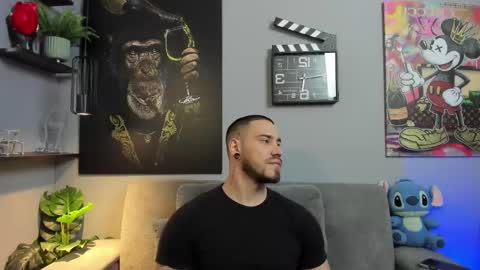 Snapshot of giorgio_leone2 chatting on March 2, 8:50 pm Giorgio leone online show from March 2, 8:50 pm
