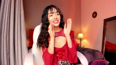 Giovanna  online show from April 16, 5:29 am